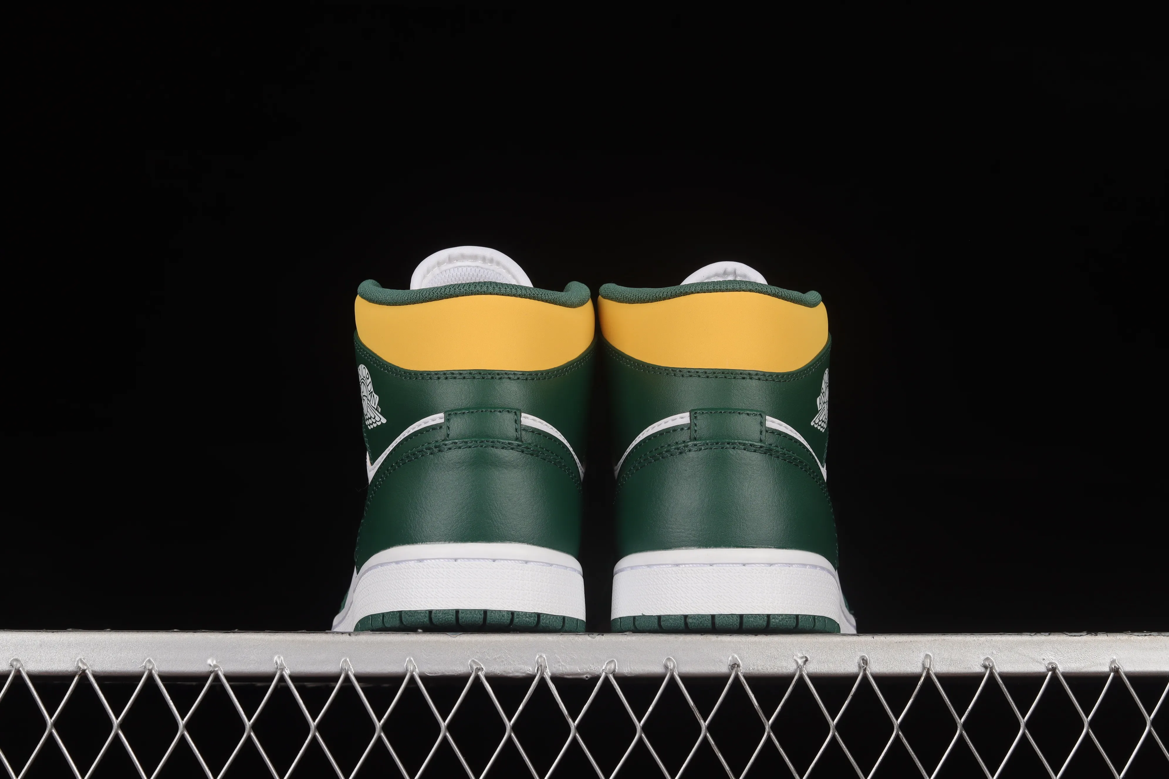 All categories Air Jordan Jordan series basketball shoes Air Jordan 1 Mid G version pure original Air Jordan 1 Mid "Green Yellow" AJ Joe 1 white green yellow Seattle Supersonics 554724-371